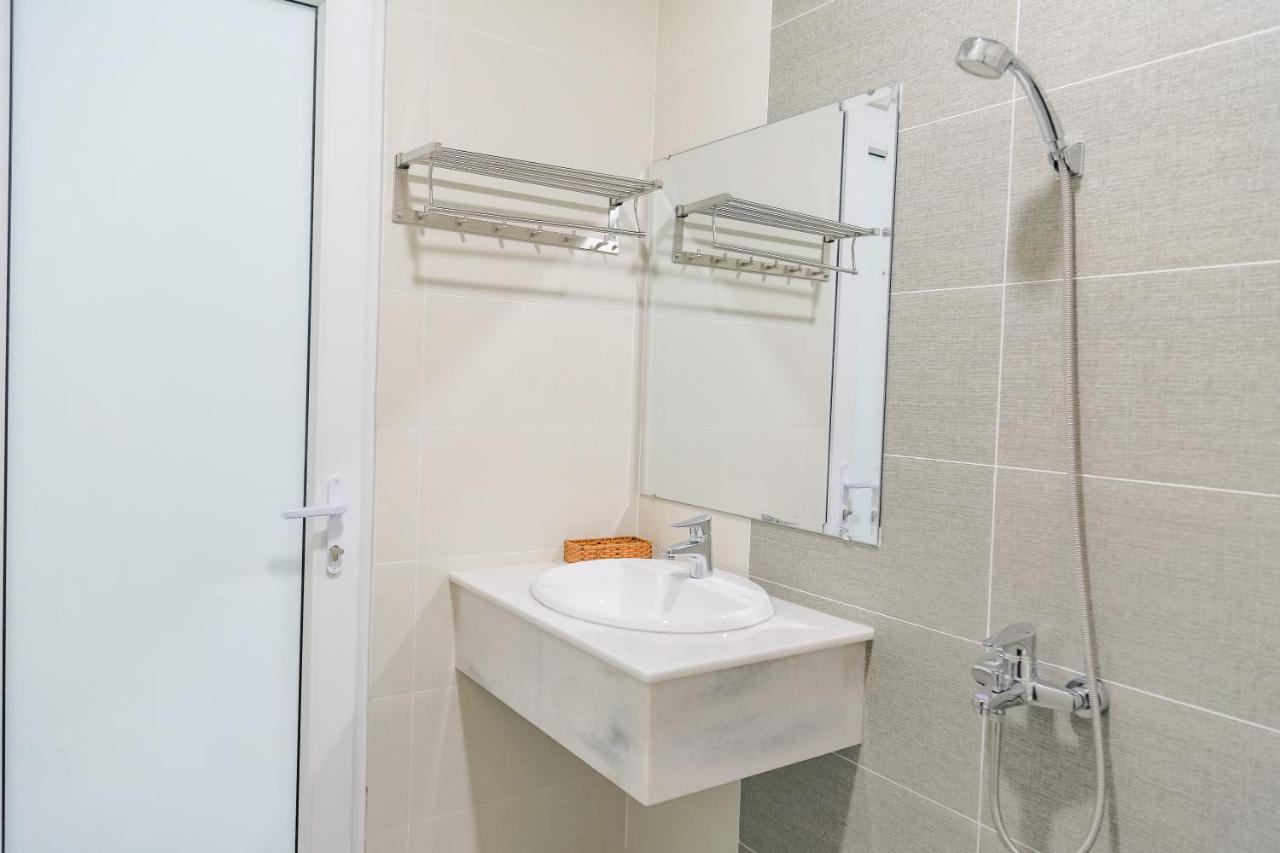 Nam Anh Hotel Буонметхуот Экстерьер фото